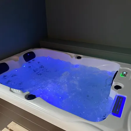 לינה וארוחת בוקר Casa - D'hotes & 3*