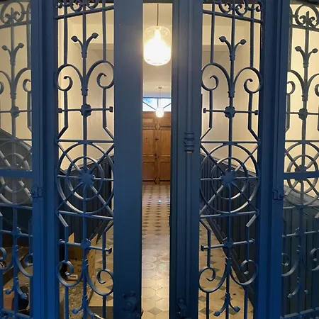 Casa - D'hotes & לינה וארוחת בוקר 3*