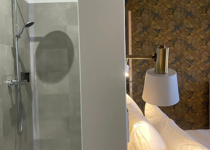 Alojamento de Acomodação e Pequeno-almoço Casa - D'hôtes&spa Aspet